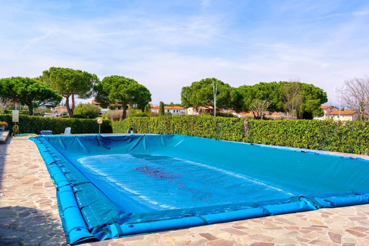 Azzurra Suite - Monolocale Con Piscina E Wifi Σιρμιόνε Εξωτερικό φωτογραφία