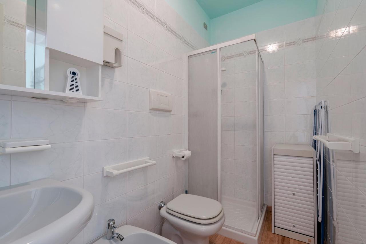 Azzurra Suite - Monolocale Con Piscina E Wifi Σιρμιόνε Εξωτερικό φωτογραφία
